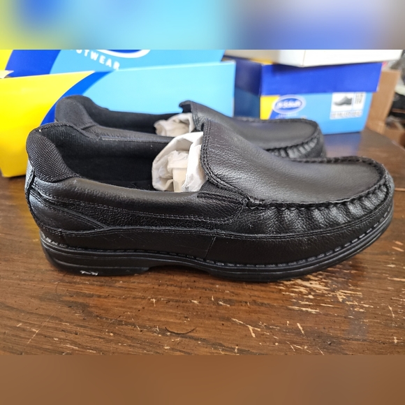 Dr. Scholl's Men's Black Slip-on Loafers Size 8.5D NWT - Picture 4 of 9